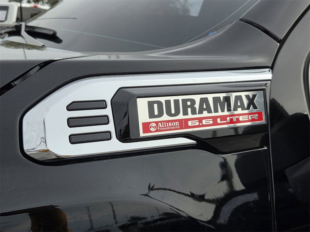 Used 2024 GMC Sierra 2500 Denali w/ Denali Reserve Package image 12