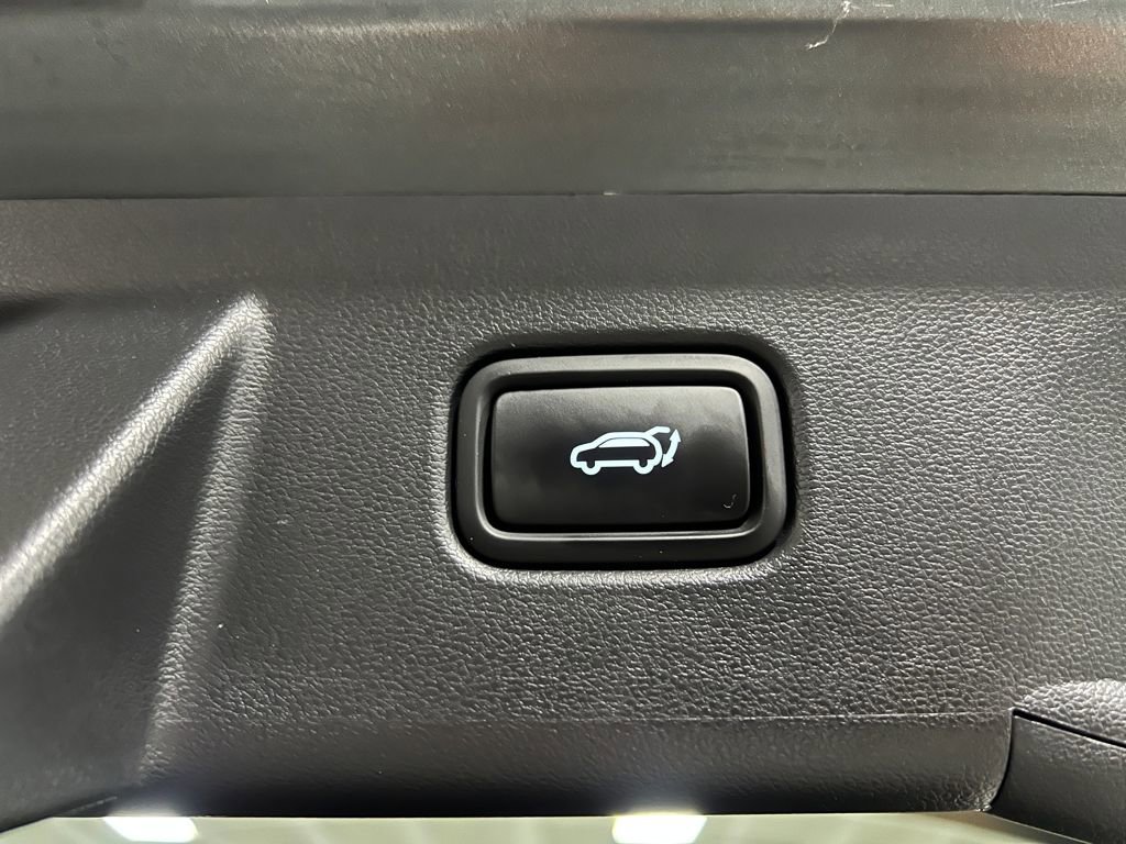 Used 2022 Hyundai Tucson Limited image 48