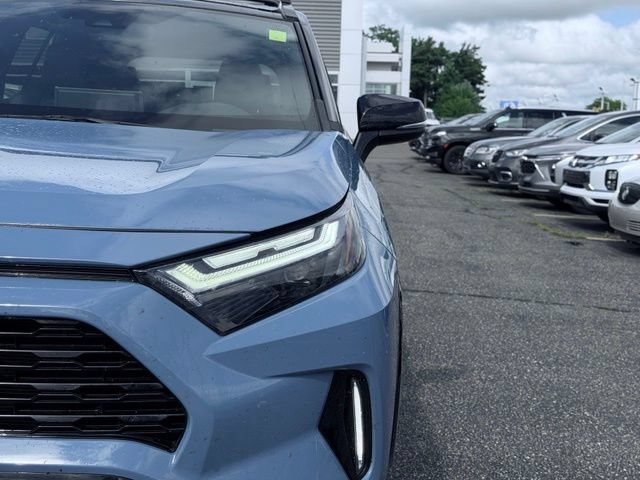 Used 2022 Toyota RAV4 XSE w/ XSE Grade Weather Package AWD/4WD image 3