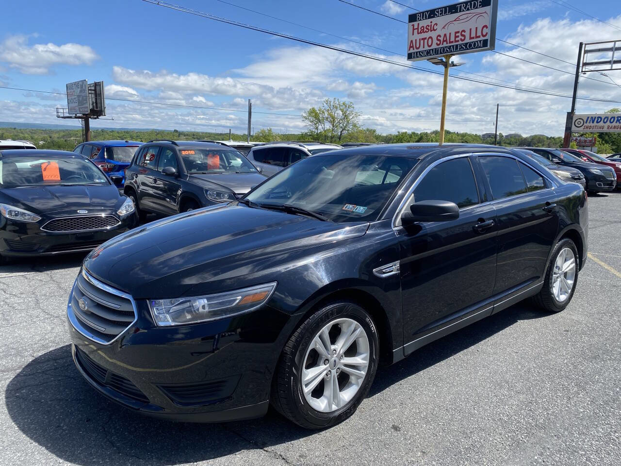 Used 2016 Ford Taurus SE