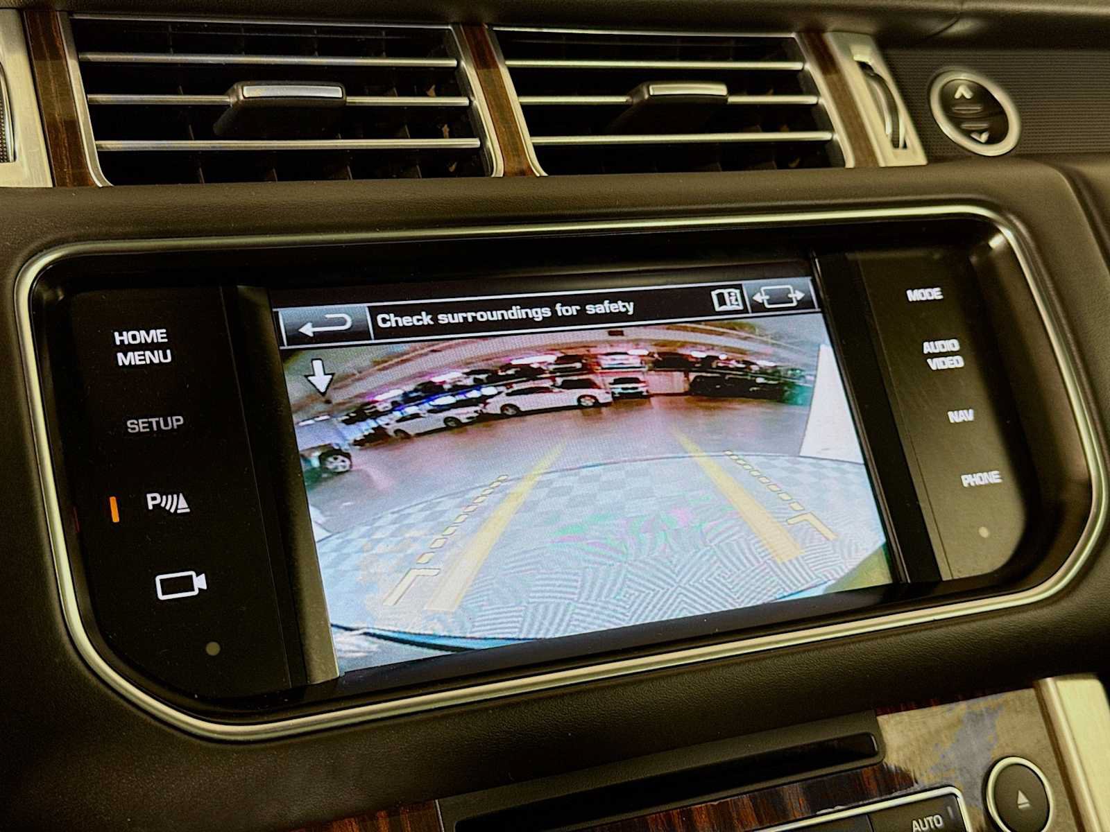 Used 2015 Land Rover Range Rover Supercharged AWD/4WD image 14