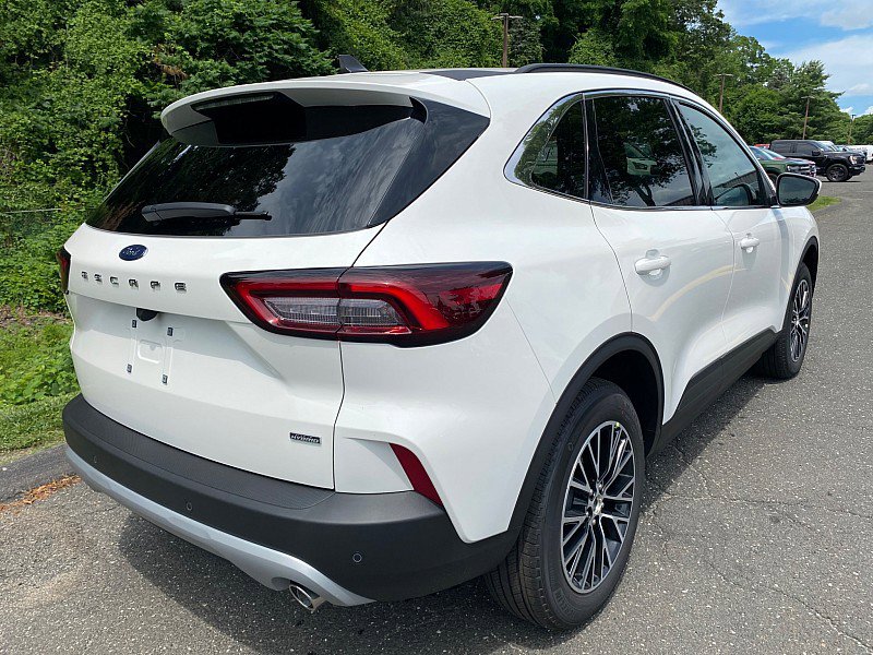 New 2025 Ford Escape SE image 7