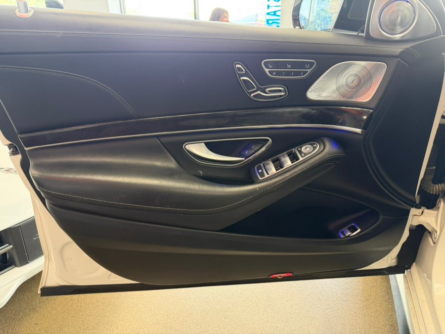 Used 2014 Mercedes-Benz S 63 AMG 4MATIC Sedan image 17