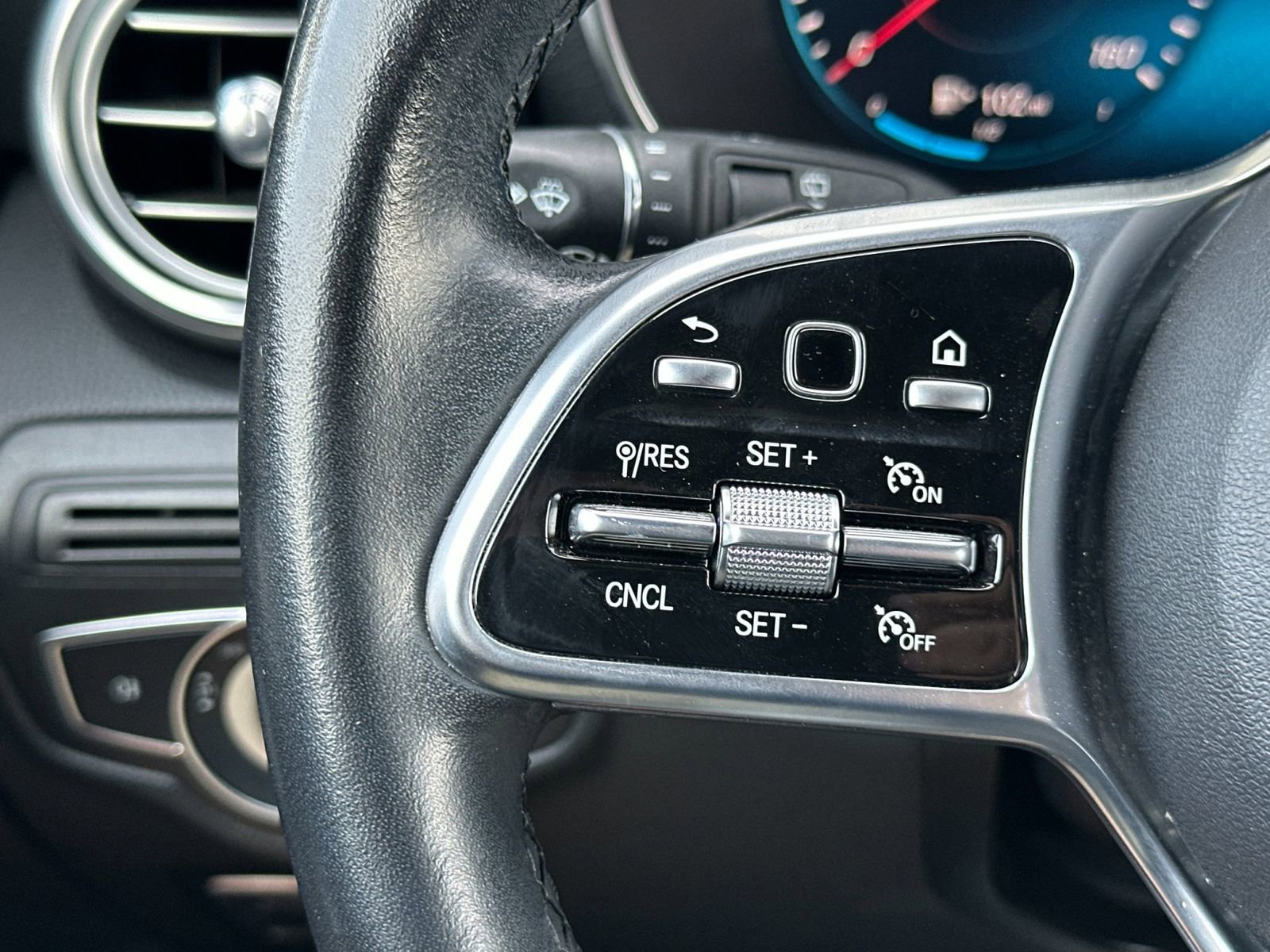 Certified 2021 Mercedes-Benz GLC 300 4MATIC image 26