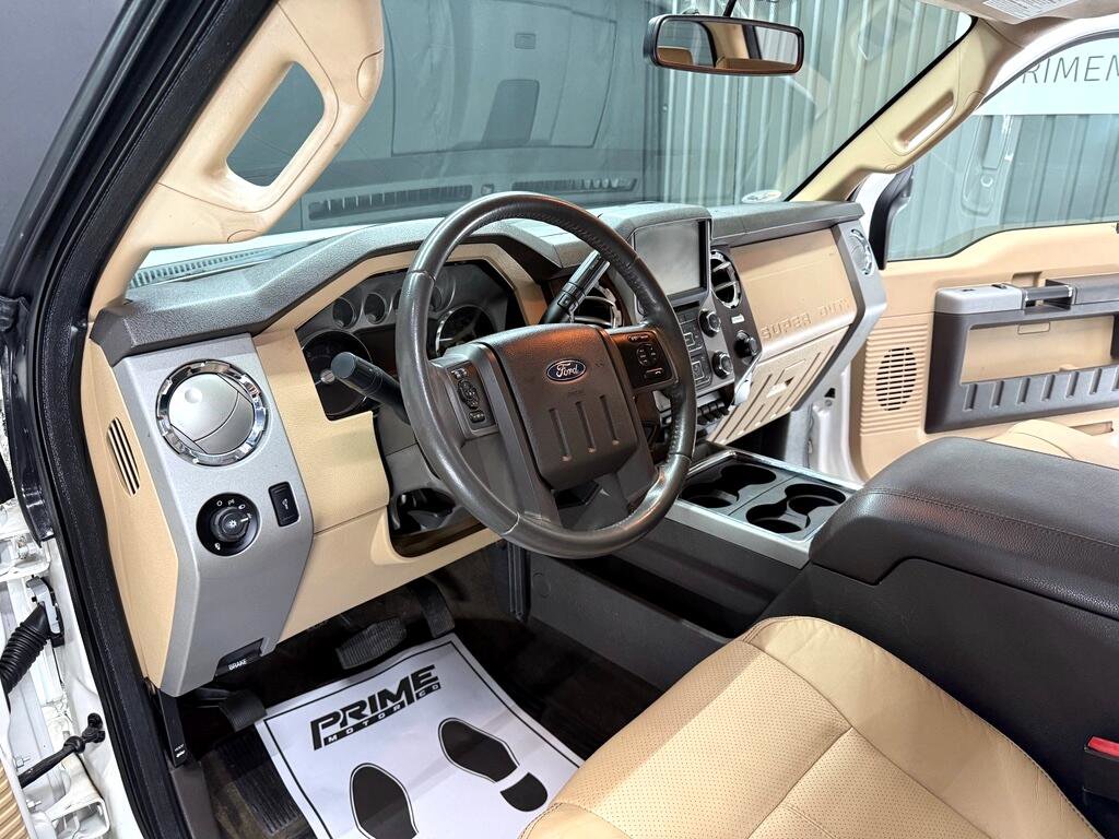 Used 2015 Ford F350 Lariat w/ Chrome Package image 20