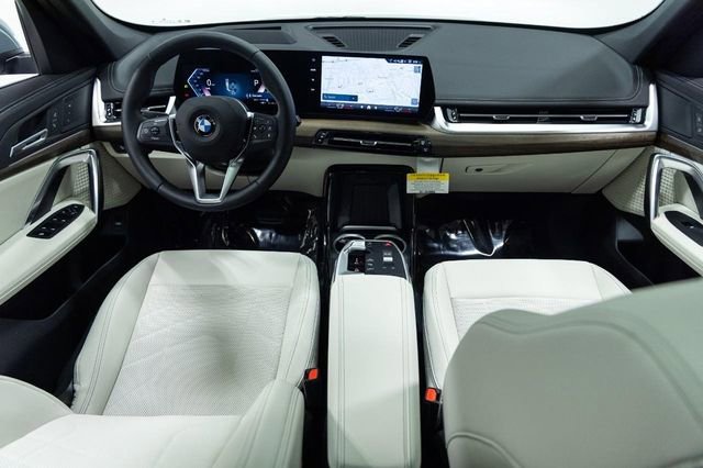 New 2026 BMW X1 xDrive28i w/ Technology Package image 23
