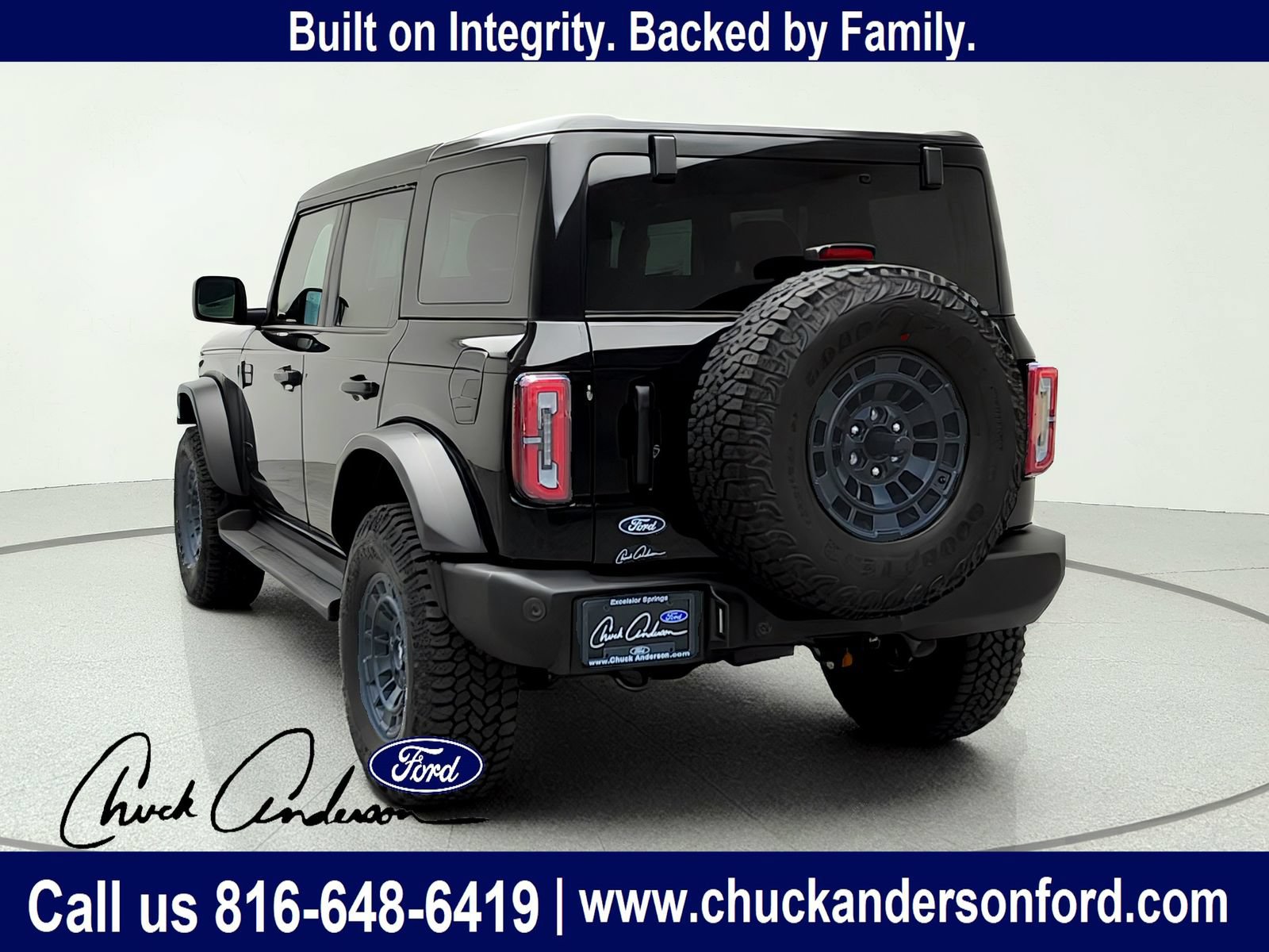 New 2026 Ford Bronco Outer Banks w/ Sasquatch Package AWD/4WD image 6