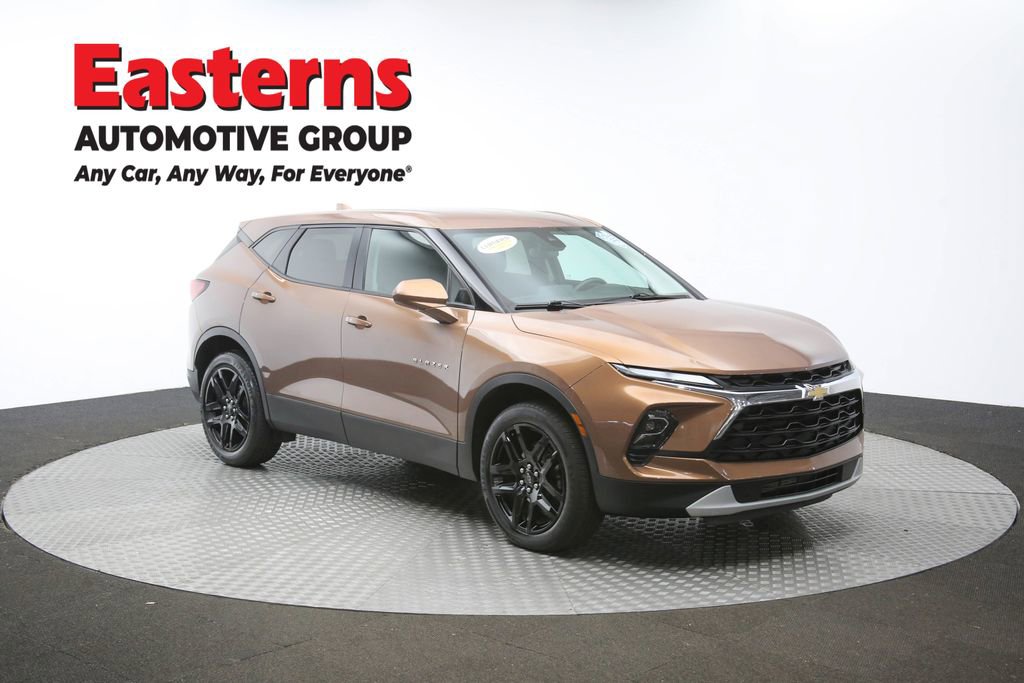Used 2023 Chevrolet Blazer LT image 48