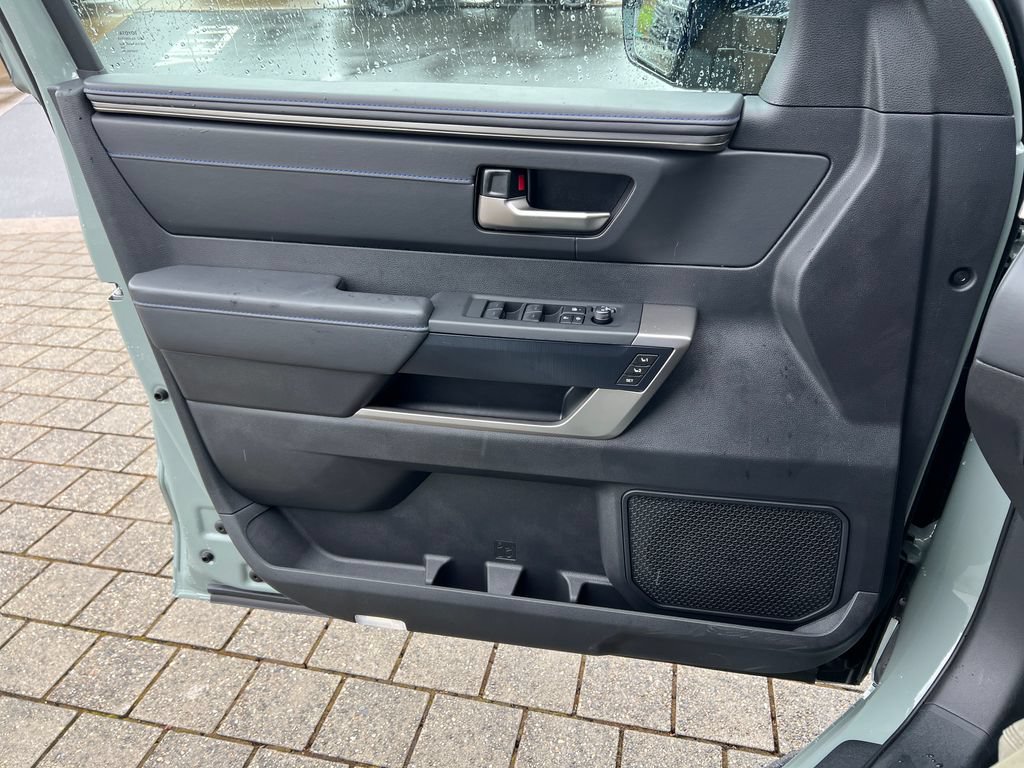 New 2026 Toyota Sequoia Platinum AWD/4WD image 12