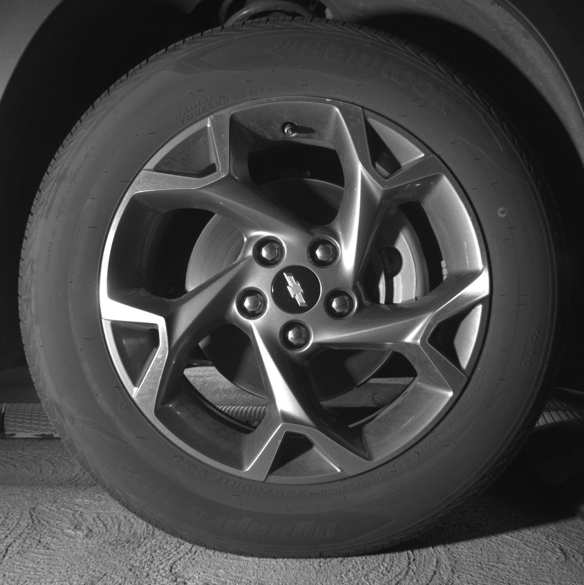 Used 2025 Chevrolet Trax LT image 13