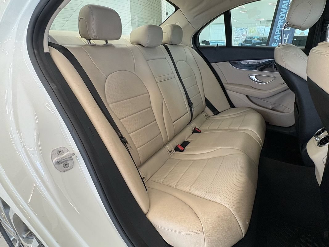 Used 2016 Mercedes-Benz C 300 4MATIC Sedan image 24