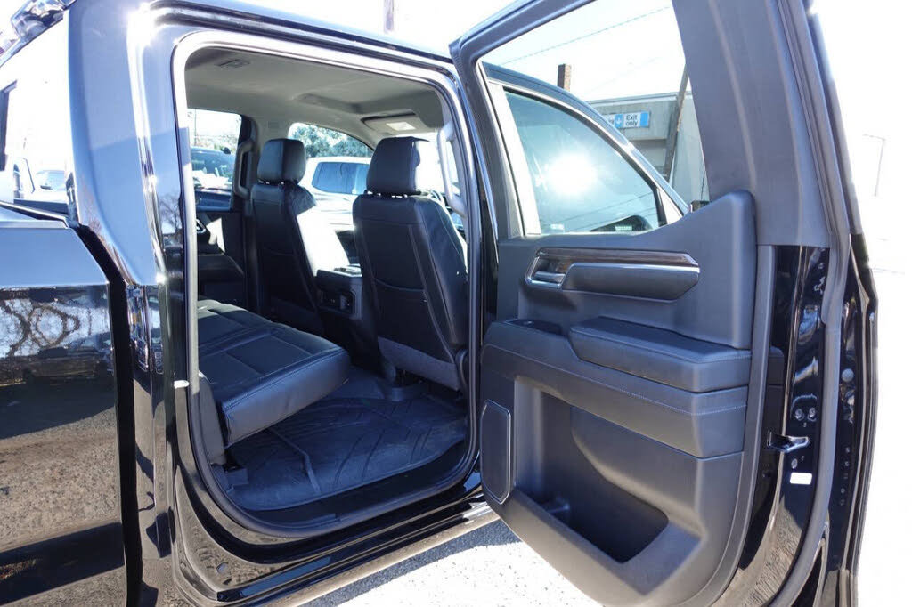 Used 2024 Chevrolet Silverado 1500 RST w/ True North Edition Plus AWD/4WD image 27