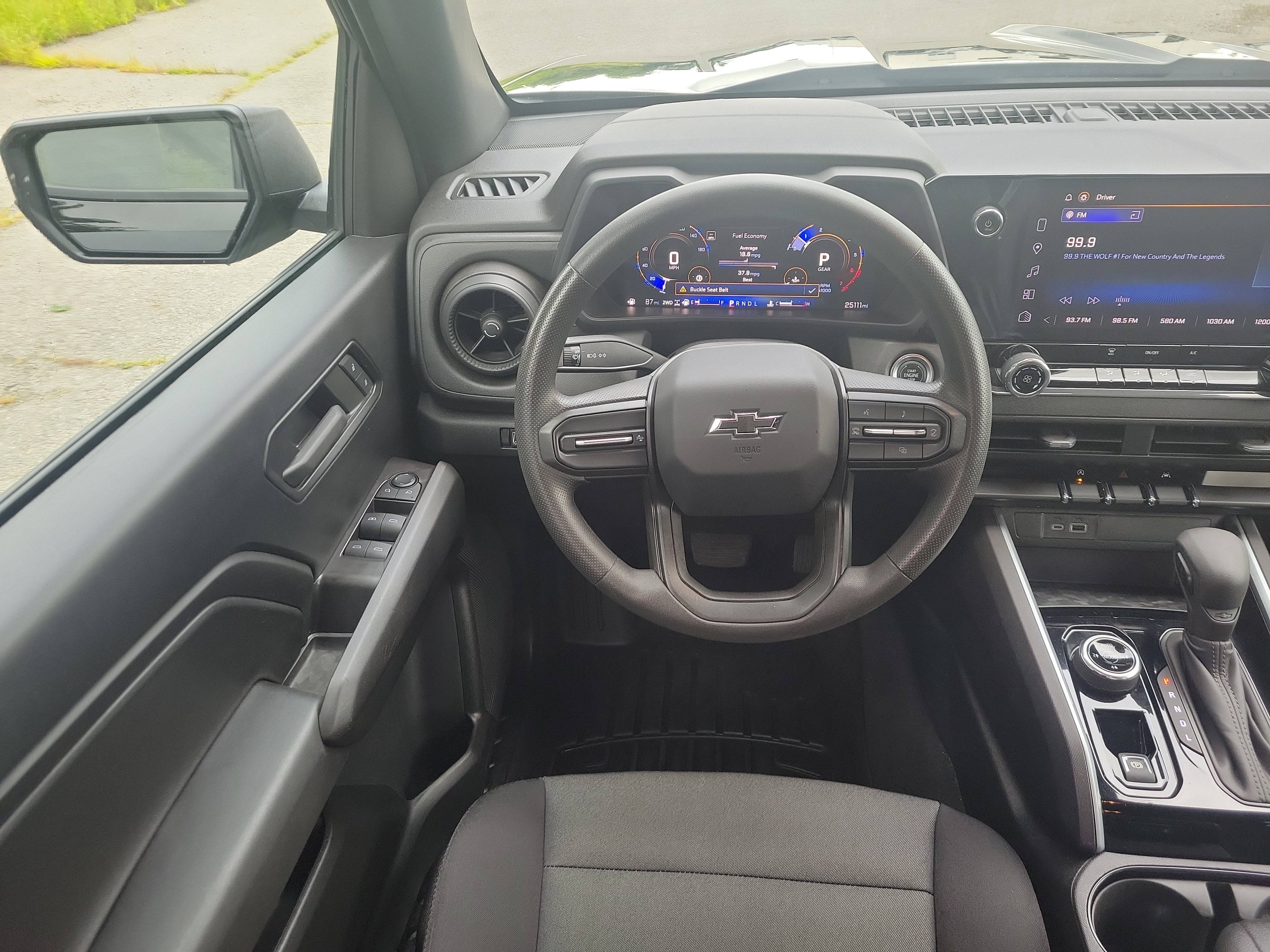 Used 2024 Chevrolet Colorado Trail Boss AWD/4WD image 19