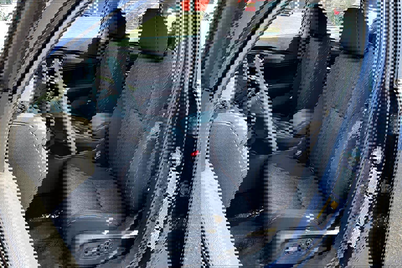 Used 2023 Honda Accord EX image 8