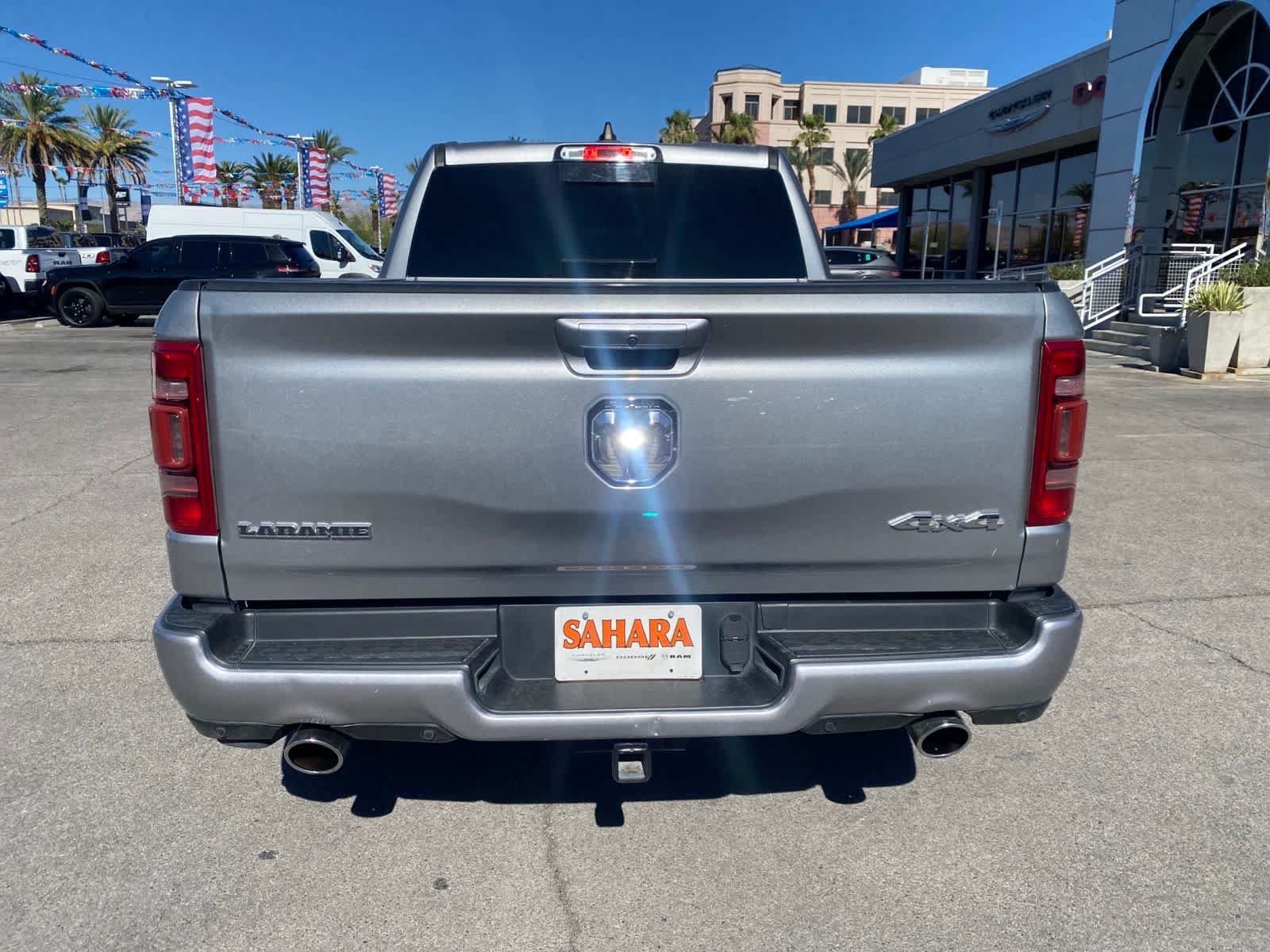 Used 2023 RAM 1500 Laramie AWD/4WD image 7