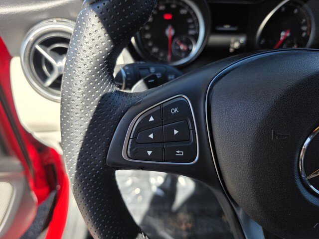 Used 2020 Mercedes-Benz GLA 250 image 22