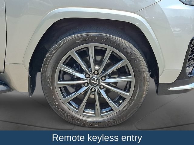 Used 2023 Lexus LX 600 F Sport AWD/4WD image 10