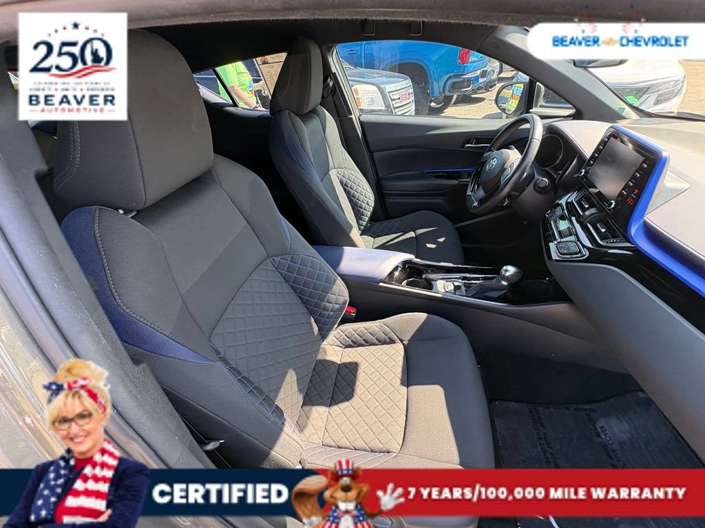 Used 2021 Toyota C-HR XLE FWD image 23