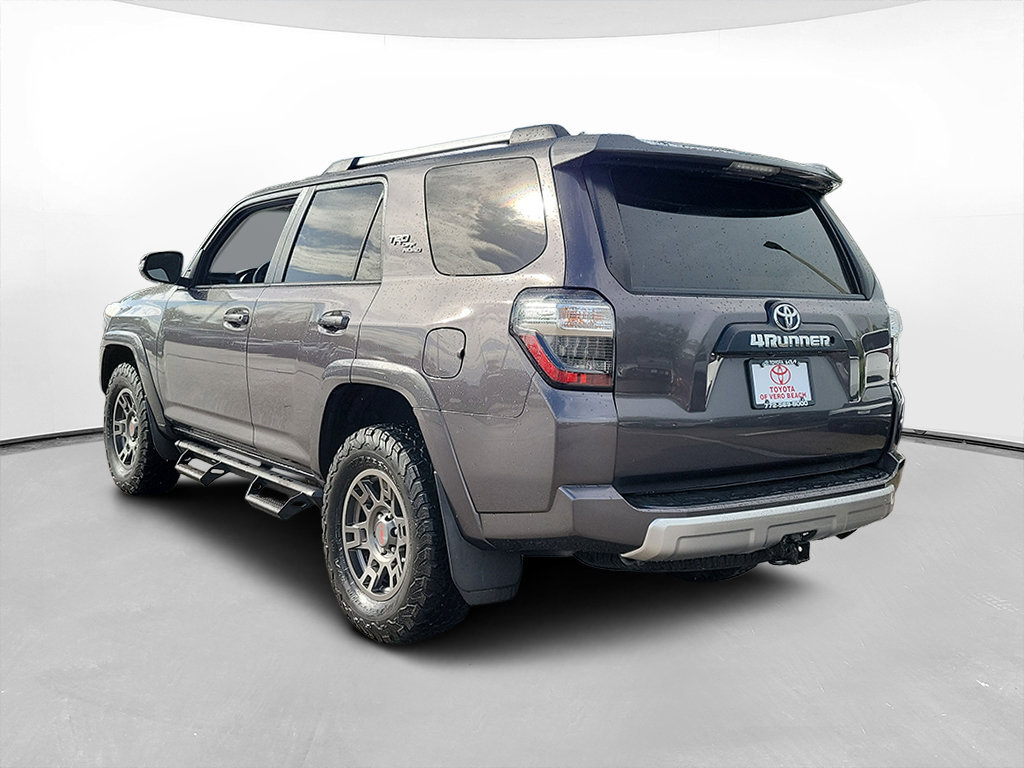 Used 2018 Toyota 4Runner TRD Off-Road Premium w/ TRD Performance Package AWD/4WD image 6