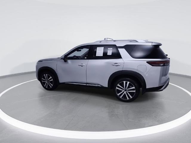 Certified 2024 Nissan Pathfinder Platinum AWD/4WD image 6