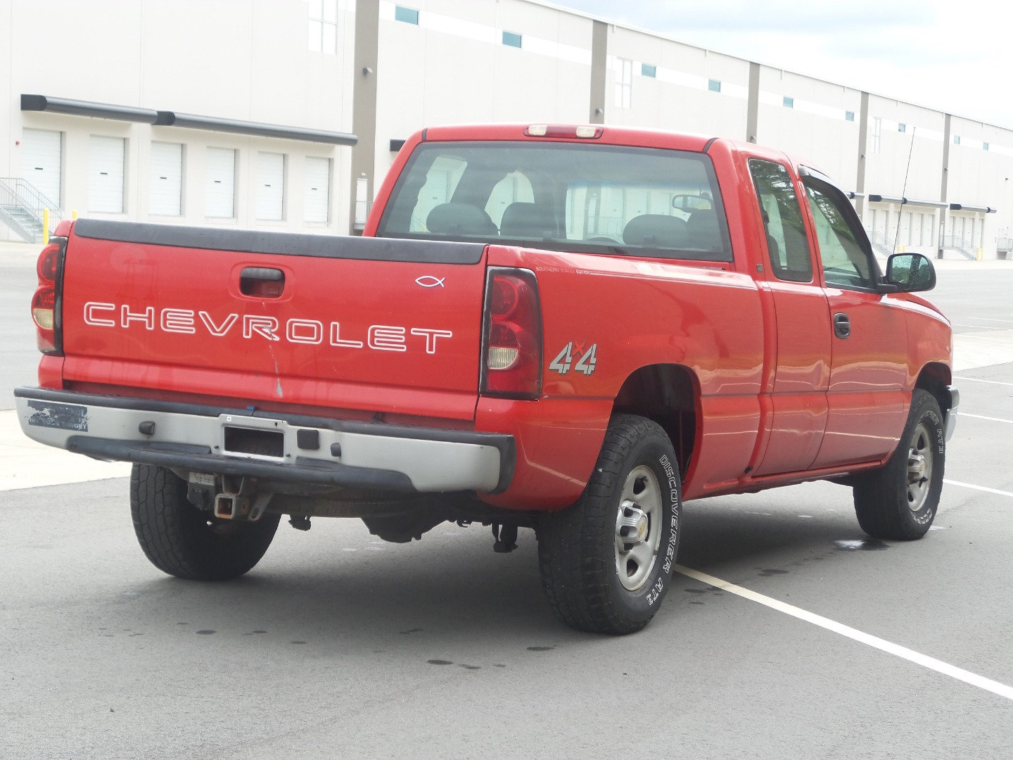 Used 2004 Chevrolet Silverado 1500 W/T AWD/4WD image 10