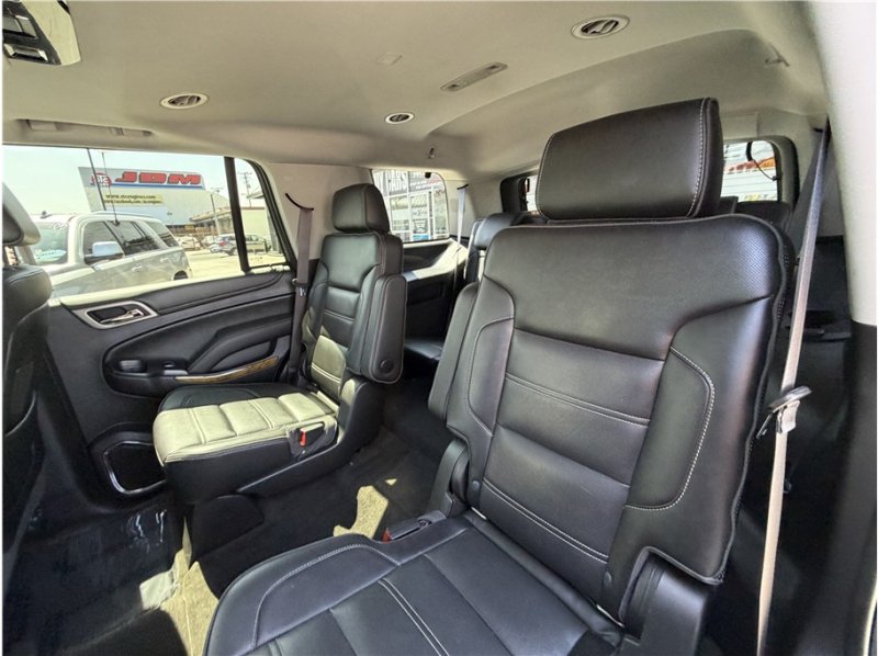 Used 2016 GMC Yukon Denali w/ Open Road Package AWD/4WD image 23