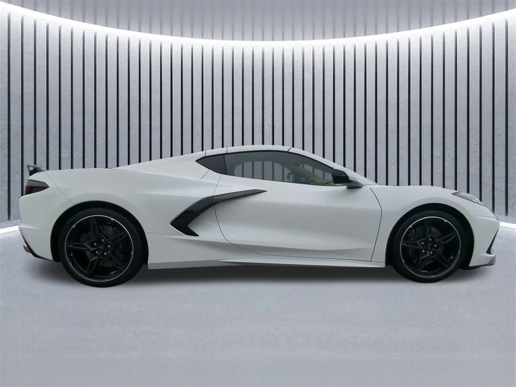 Used 2020 Chevrolet Corvette Stingray Premium Cpe w/ 3LT Preferred Equipment Group image 4