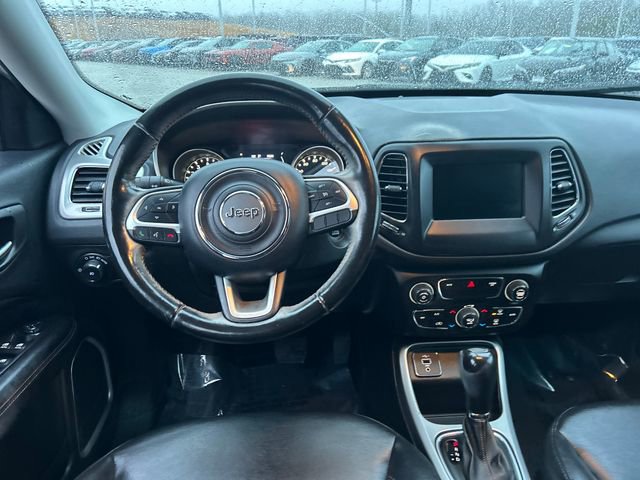 Used 2020 Jeep Compass Latitude image 10