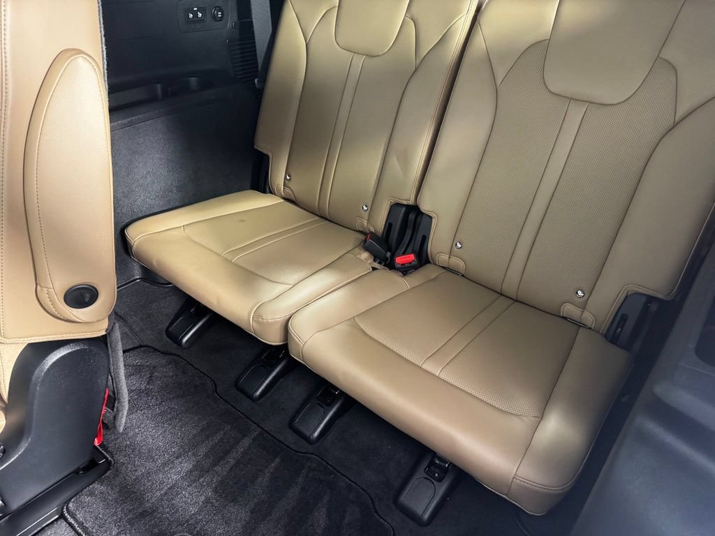 Used 2024 Kia Sorento SX Prestige w/ Olive Brown Leather Package AWD/4WD image 15