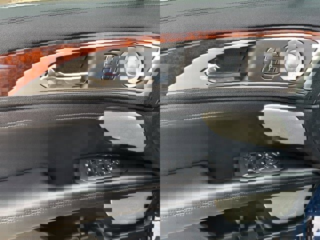 Used 2020 Lincoln MKZ Reserve w/ Luxury Package image 44