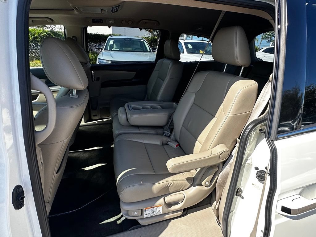 Used 2015 Honda Odyssey Touring image 17
