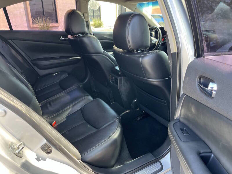 Used 2011 Nissan Maxima 3.5 SV w/ Sport Pkg image 11