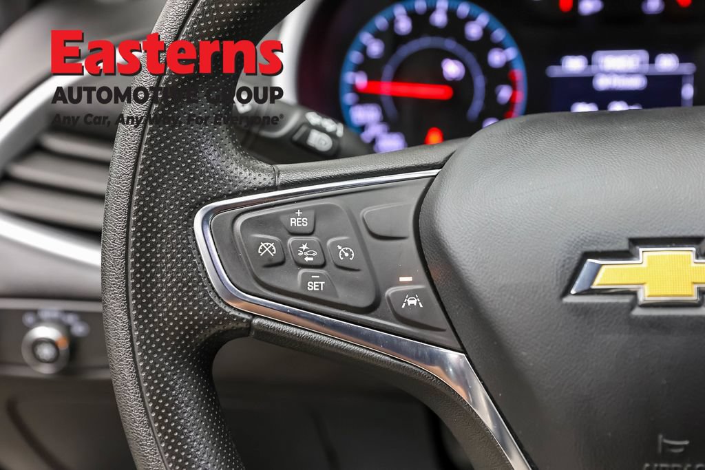 Used 2023 Chevrolet Malibu LT FWD image 15
