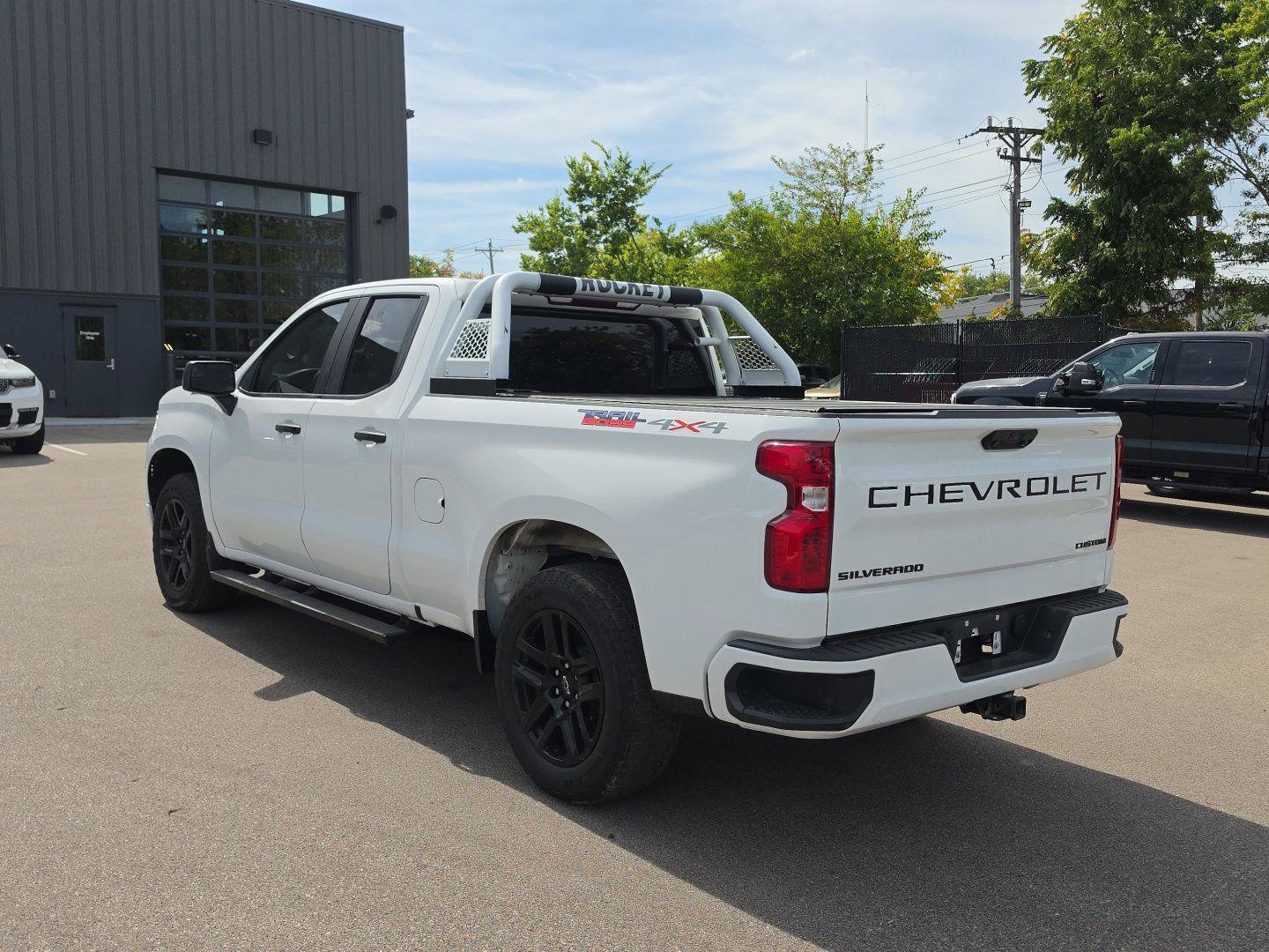 Used 2023 Chevrolet Silverado 1500 Custom w/ LPO, Dark Essentials Package AWD/4WD image 5