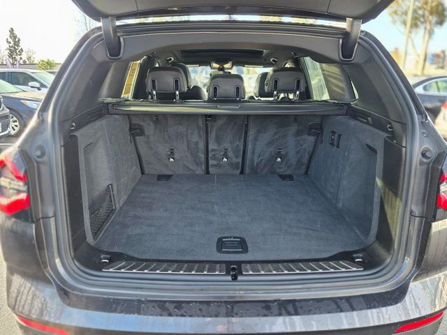 Used 2024 BMW X3 sDrive30i image 11