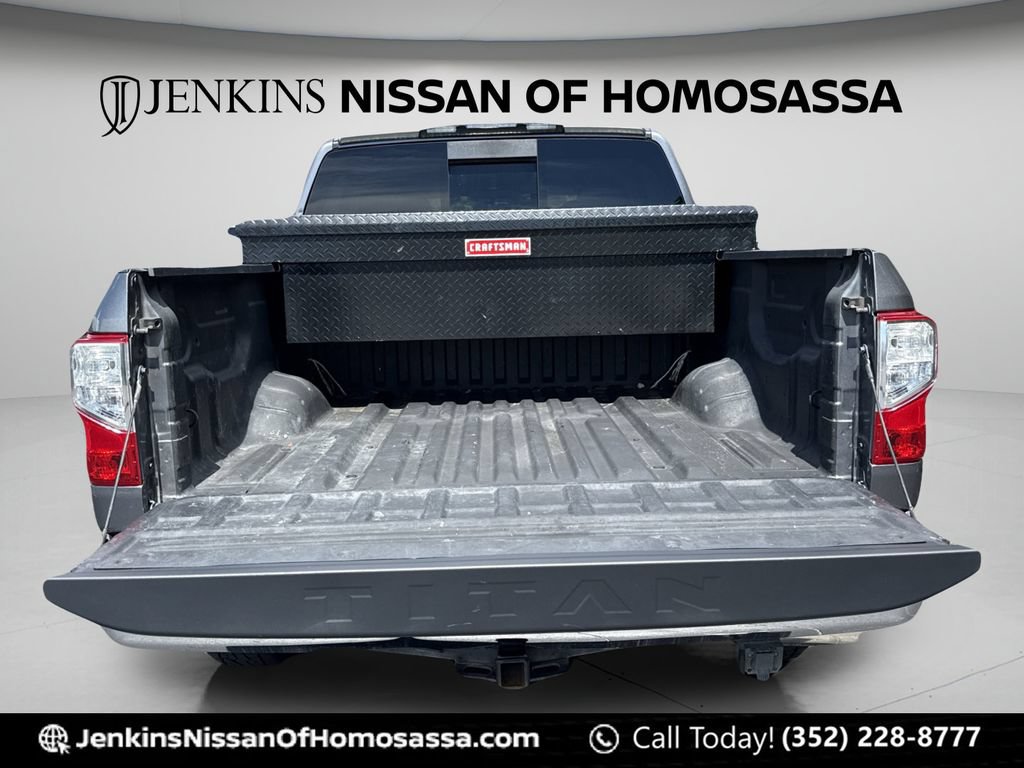 Certified 2019 Nissan Titan SV AWD/4WD image 21