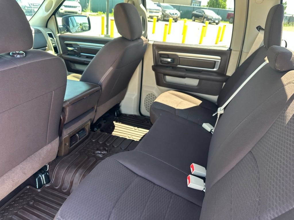 Used 2017 RAM 1500 Classic SLT RWD image 21