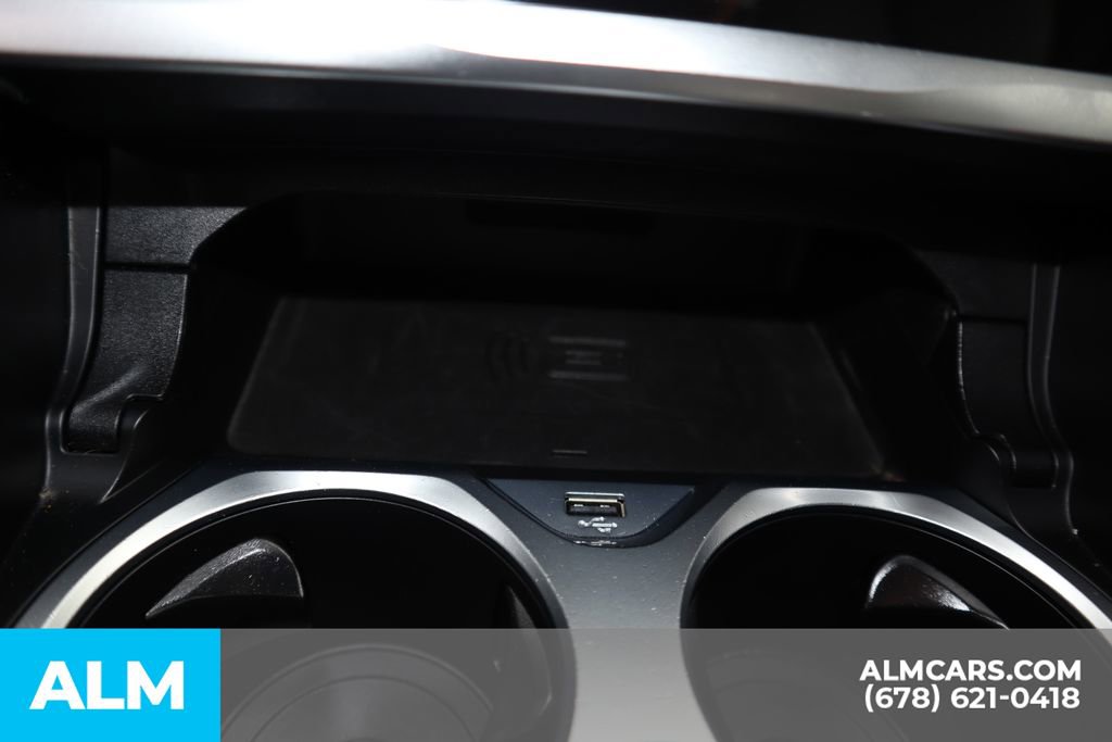 Used 2023 BMW 840i Coupe w/ Driving Assistance Package image 32