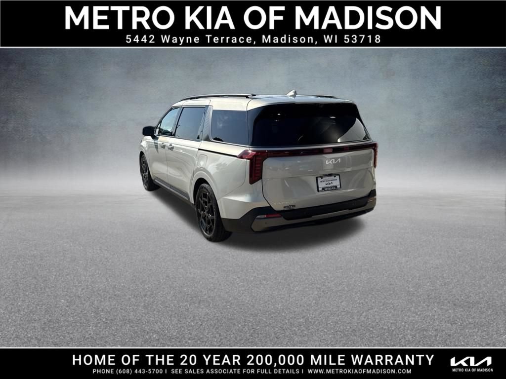 Used 2025 Kia Carnival SX Prestige FWD image 4