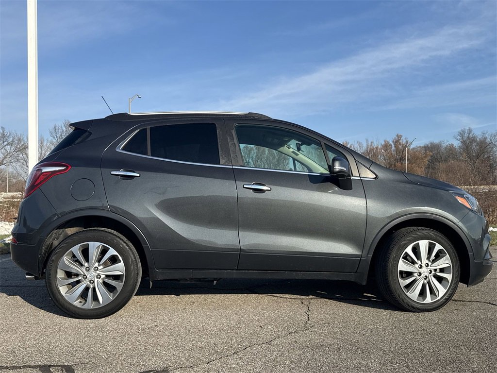 Used 2018 Buick Encore Preferred image 9