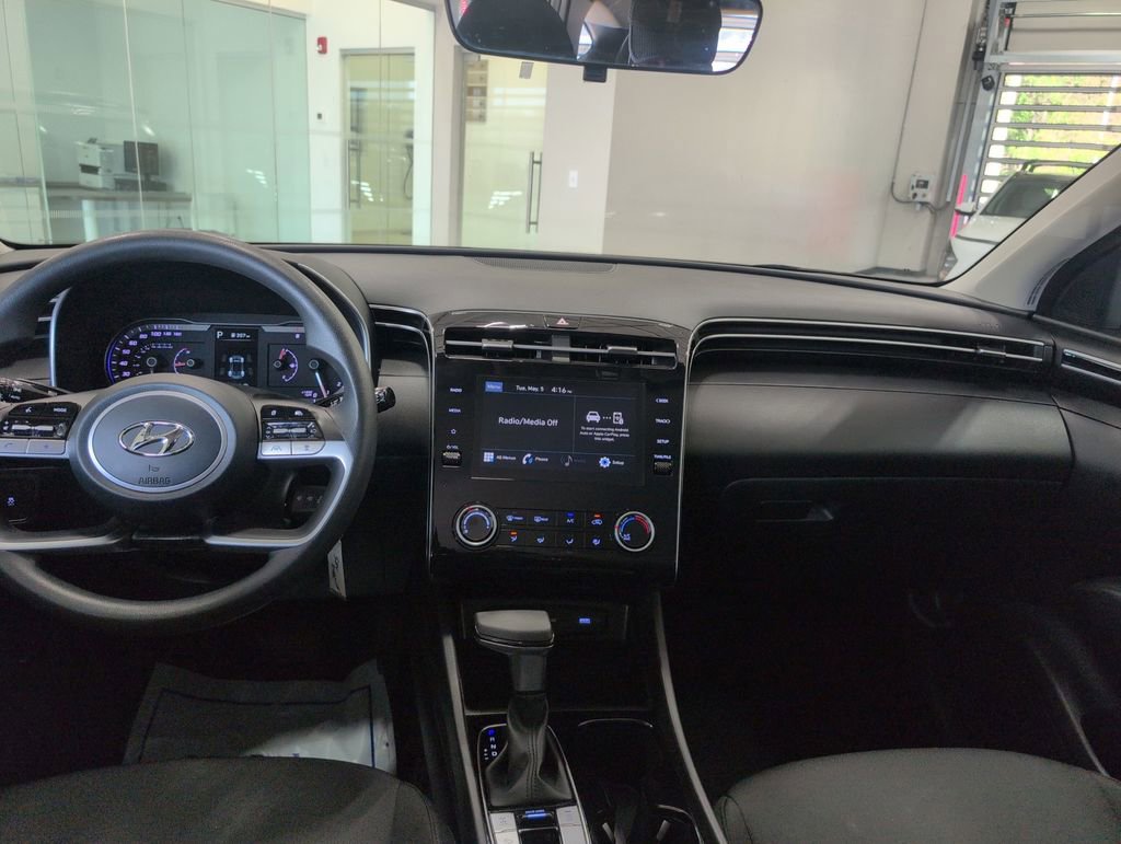 Certified 2023 Hyundai Tucson SE AWD/4WD image 13