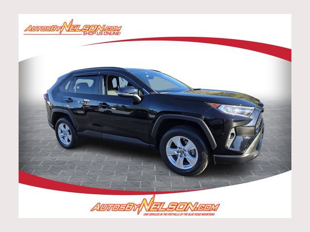Used 2021 Toyota RAV4 XLE FWD image 1