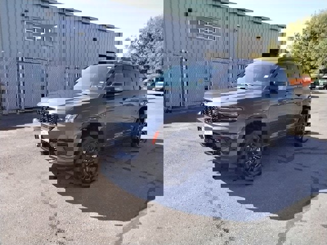 New 2025 Jeep Grand Cherokee Altitude w/ Trailer Tow Package image 1