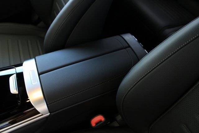 New 2025 Mercedes-Benz GLC 350e 4MATIC image 29