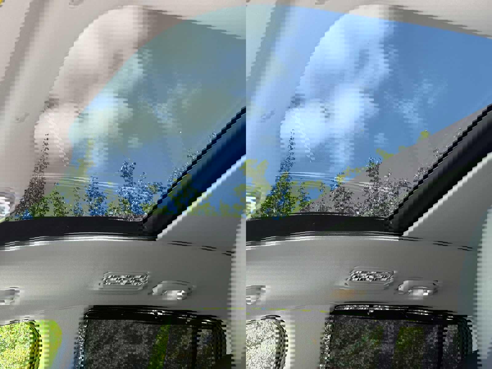 New 2026 Hyundai Ioniq 9 Limited image 26