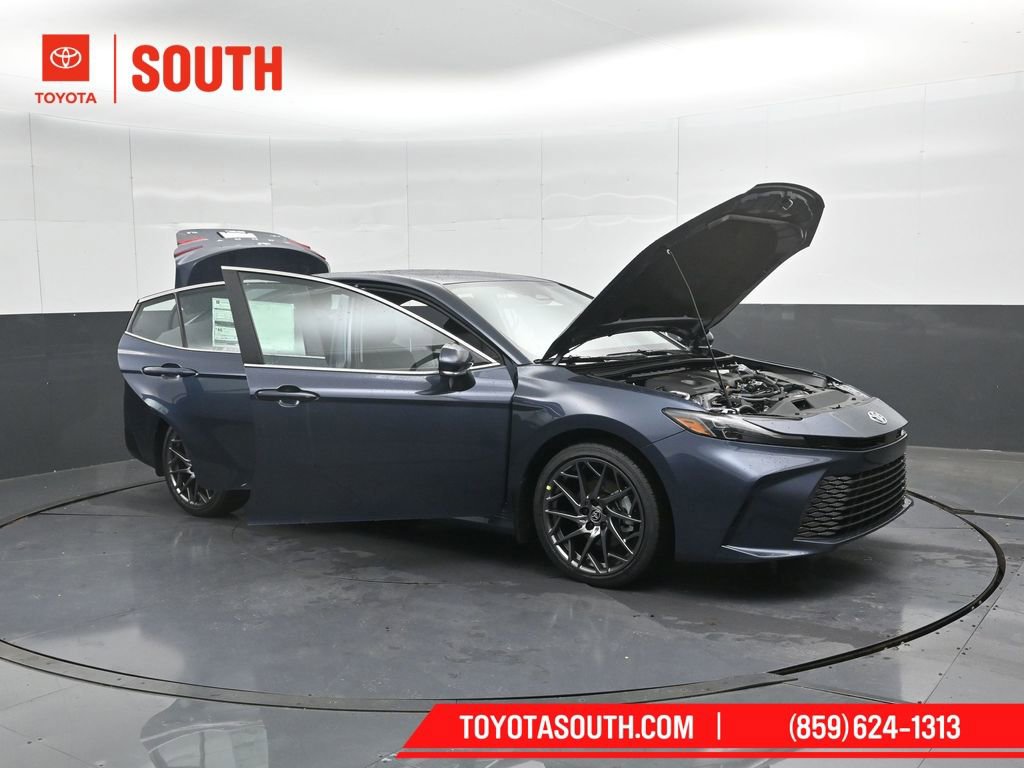 Used 2026 Toyota Camry XLE image 51