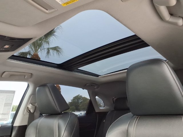 Used 2020 Lexus RX 450h AWD w/ Luxury Package image 15