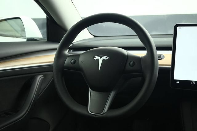 Used 2023 Tesla Model 3 Standard Range RWD image 39