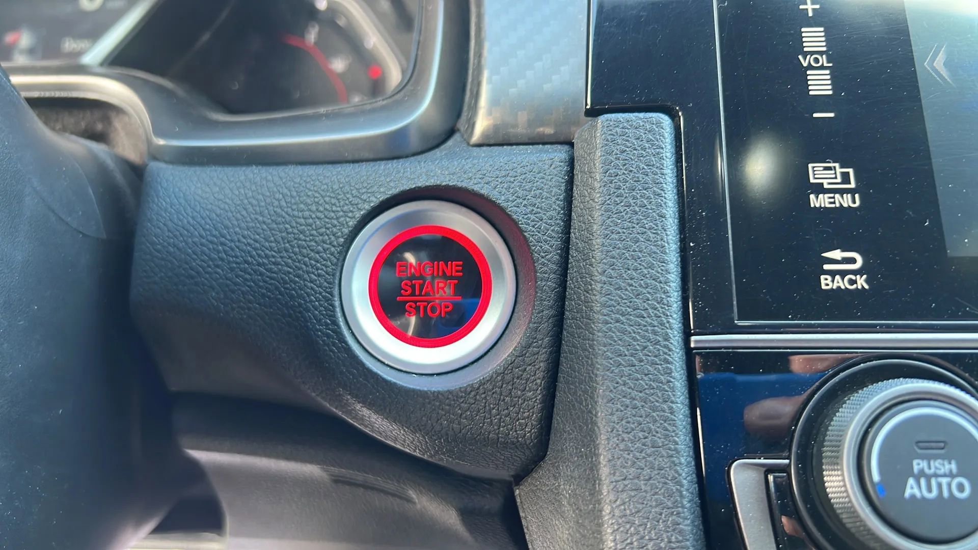 Used 2018 Honda Civic Si image 27