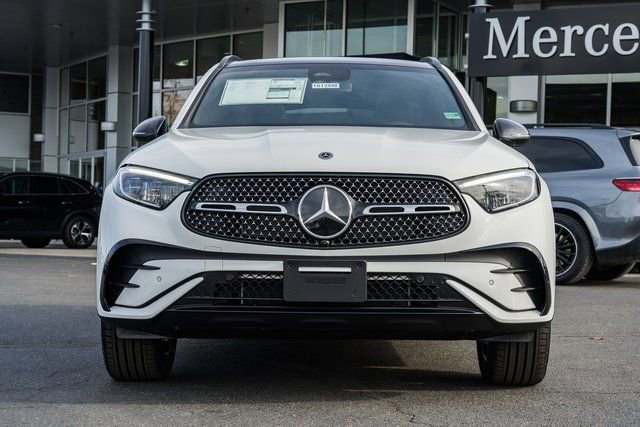 New 2026 Mercedes-Benz GLC 300 4MATIC image 2